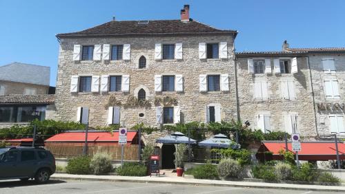 Gramat Hôtel | Logis Hôtels - Hôtel et Restaurant Le Lion d'Or