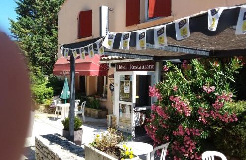 Montjoux Hôtel | Logis Hotel Le Relais du Serre