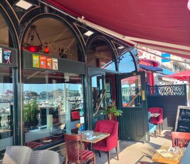 Cherbourg-en-Cotentin Hôtel | Logis HOTEL RESTAURANT La Régence