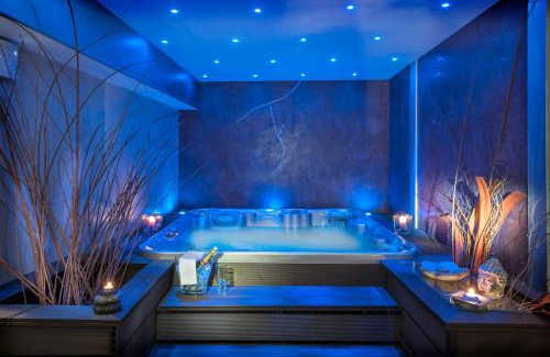 Meyrueis Hôtel | Logis Hotel Restaurant Family & Spa