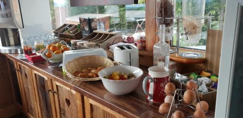 Beaucroissant Hôtel | Logis Le Pont de Champ