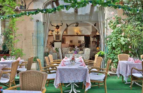 Saint-Vallier-de-Thiey Hôtel | Logis Le Relais Imperial