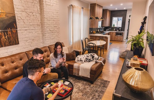 Highland Maison | LoHi’s Osage Bronze. Walkable to everything, high-end amenities, dog-friendly!