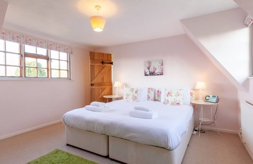 Cley next the Sea Maison | Loke House - house sleeping 8 in Cley