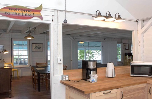 Valois Cottage | Lolly's Cottage - Une expérience privée de Seneca Lake!