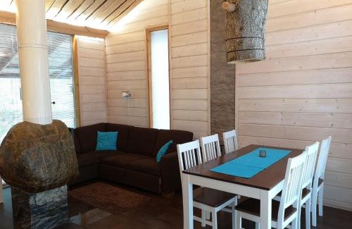 Peraseinajoki Maison | Loma-asunto Ahven, Kalajärvi, Maatilamatkailu Ilomäen mökit