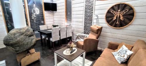 Peraseinajoki Chalet De Ski | Loma-asunto Kaarna, Kalajärvi