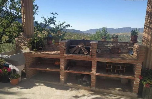 Durcal Maison | Loma Negra Rural House, with fireplace, swimming pool and barbecue