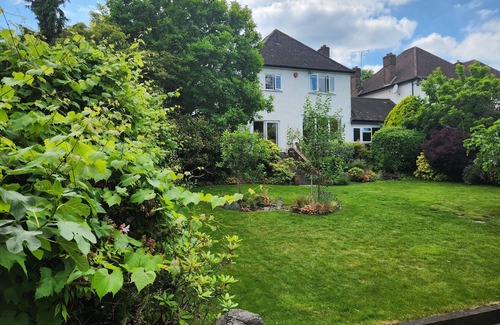 Coppetts Maison | London Family Home-Amazing Garden