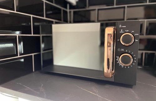 St. George's Appartement | London Flat - Good Access To Central and more!