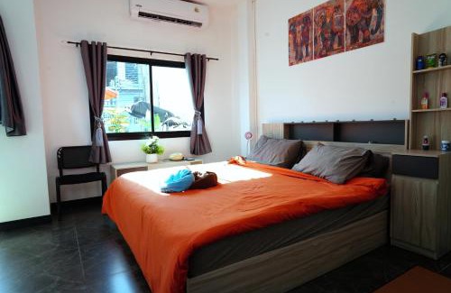 Karon Maison | London House Phuket