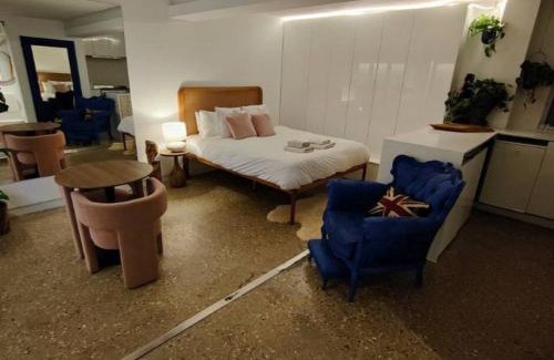 Bow West Appartement | London loft by let it b travel