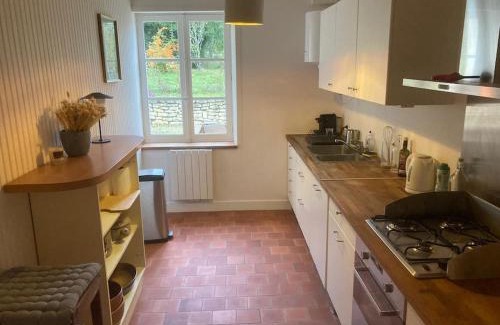 Saint-Cyran-du-Jambot Maison | Longère de charme