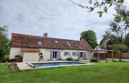 Rilly-sur-Loire Maison | Longère Pierre de Ronsard