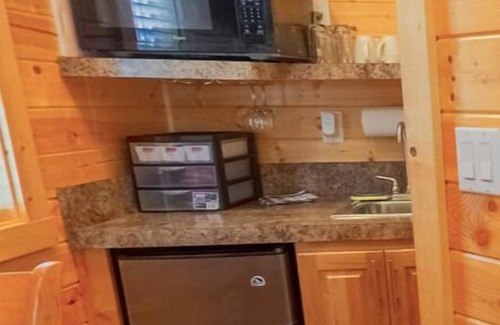 Seaview Cabine | Long Beach RV & Camping Resort