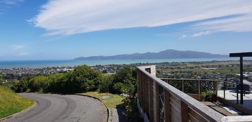Paraparaumu Lit Et Petit-Déjeuner | Long House Studio
