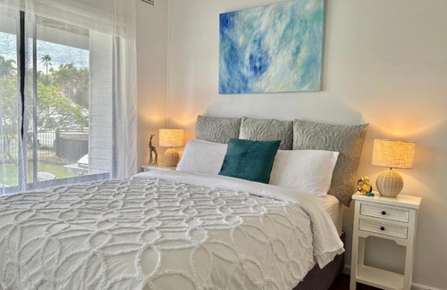 Long Jetty Maison | Long Jetty Lake House