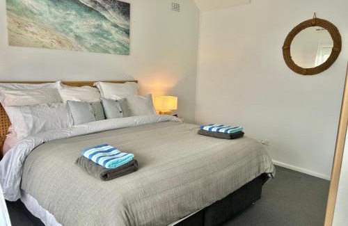 Long Jetty Maison | Long Jetty Lake House