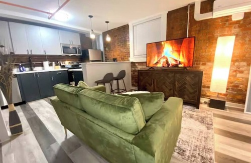 Midtown Appartement | Long-Term Haven Students & Business Travelers