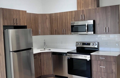 Downtown Edmonton Appartement | Long Term Stays - Heart of Downtown Edmonton - Will Be Furnished