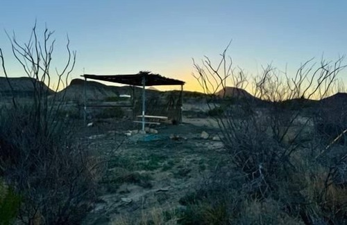 Study Butte-Terlingua Location De VR | Longhorn Ranch Motel - RV Park with Power and No Sewer