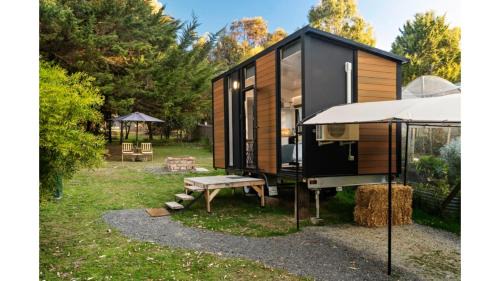 Sailors Hill Maison | Longmore Retreat by Tiny Away