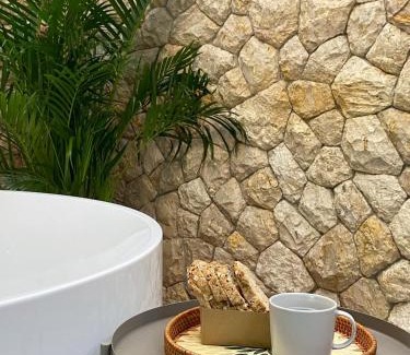 Saen Suk Maison | Longtimenosea bangsaen ลองไทม์โนซี บางแสน