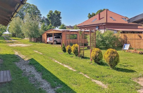 gmina Kobylnica Maison | Look forward to a relaxing active vacation in this vacation home