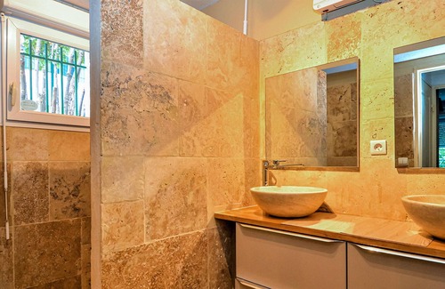Cadereau Appartement | 2 chambres hébergement à Nîmes