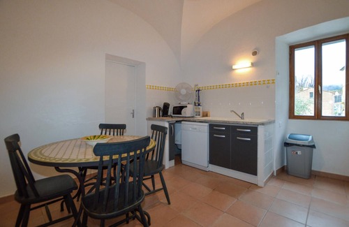 Chiatra Appartement | Look forward to the fantastic view of the countryside from this vacation apartment.