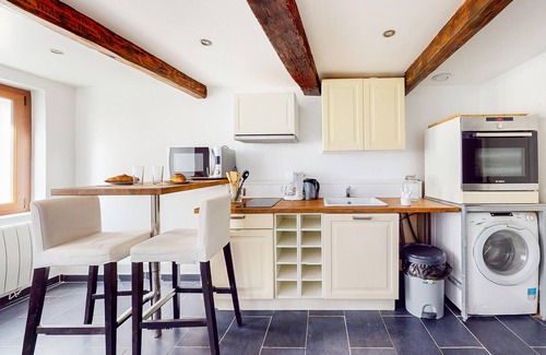 Meaux Maison | Look forward to this very well located house in the heart of the historic city center of Meaux.