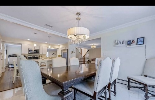Merrick Maison | Look no further !