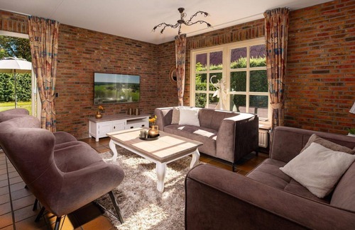 Losser Maison | Looking for a comfortable family holiday?