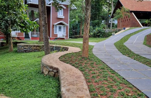 Sulthan Bathery Maison | Looking for an Ayurvedic holiday at the lap of Kerala's green haven "Wayanad".