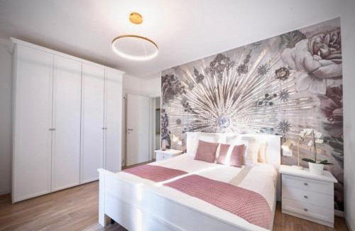 Albate Appartement | Lora diamond Suite ,free parking, self check in,3
