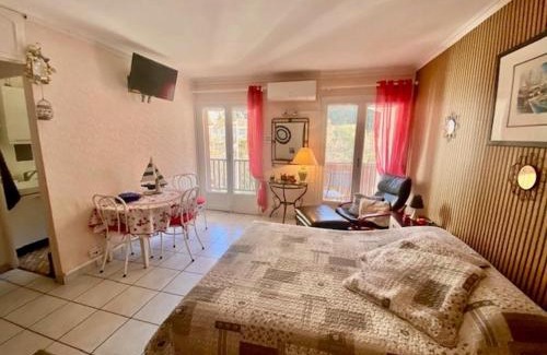 Amelie-les-Bains-Palalda Appartement | Loratori La Felicadad Cures & Vacances