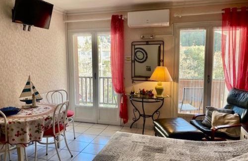 Amelie-les-Bains-Palalda Appartement | Loratori La Felicadad Cures & Vacances
