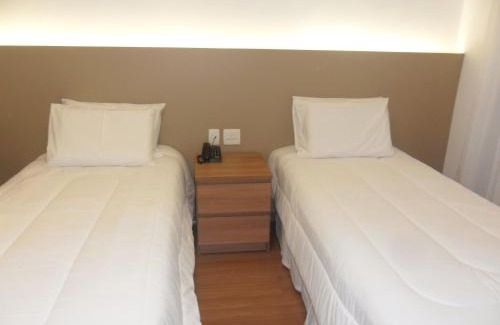 Nossa Senhora de Lourdes Hôtel | Lord Hotel Aeroporto Confins