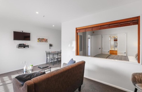 Riccarton Hôtel | Lorenzo Motor Lodge