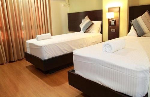 Bangkal Hôtel | Lorenzzo Suites Hotel Makati
