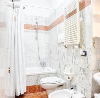 NoLo Appartement | Loreto cozy One Bedroom - 50 mt from M1 Pasteur Metro station