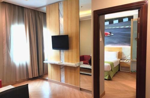 Sukaraja Hôtel | Lorin Syariah Hotel Sentul