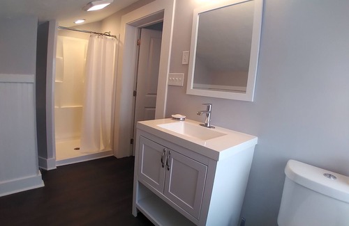 McDonough Lit Et Petit-Déjeuner | Lorraine Suite - 1 br 1 bath - Ferry to French Quarter
