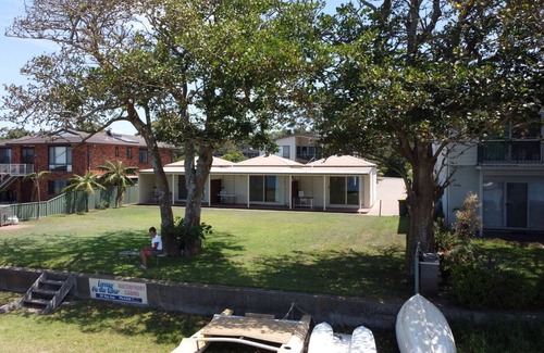 Shoalhaven Heads Cabine | Lorsens on the River - Cabin 1