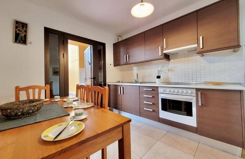 Las Arenas Appartement | Los Briones by The Ocean Rentals