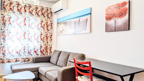 Jaen Appartement | Los Caňos II - Calm home with parking