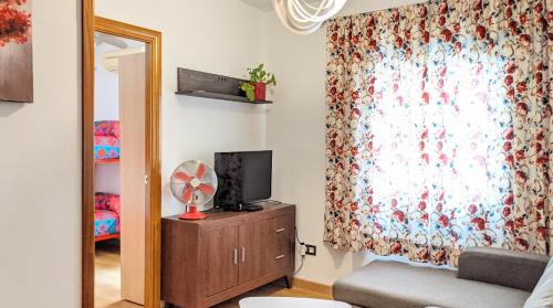 Jaen Appartement | Los Caňos II - Calm home with parking