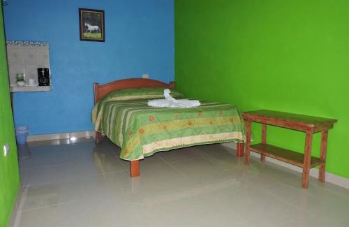 El Castillo Maison | Los Tucanes Lodging