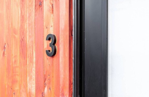 Stratford Appartement | Lot 44: Wood Forbes Unit 3 (King)