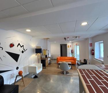 Figaredo Hôtel | Lotila Flats Rio Caudal